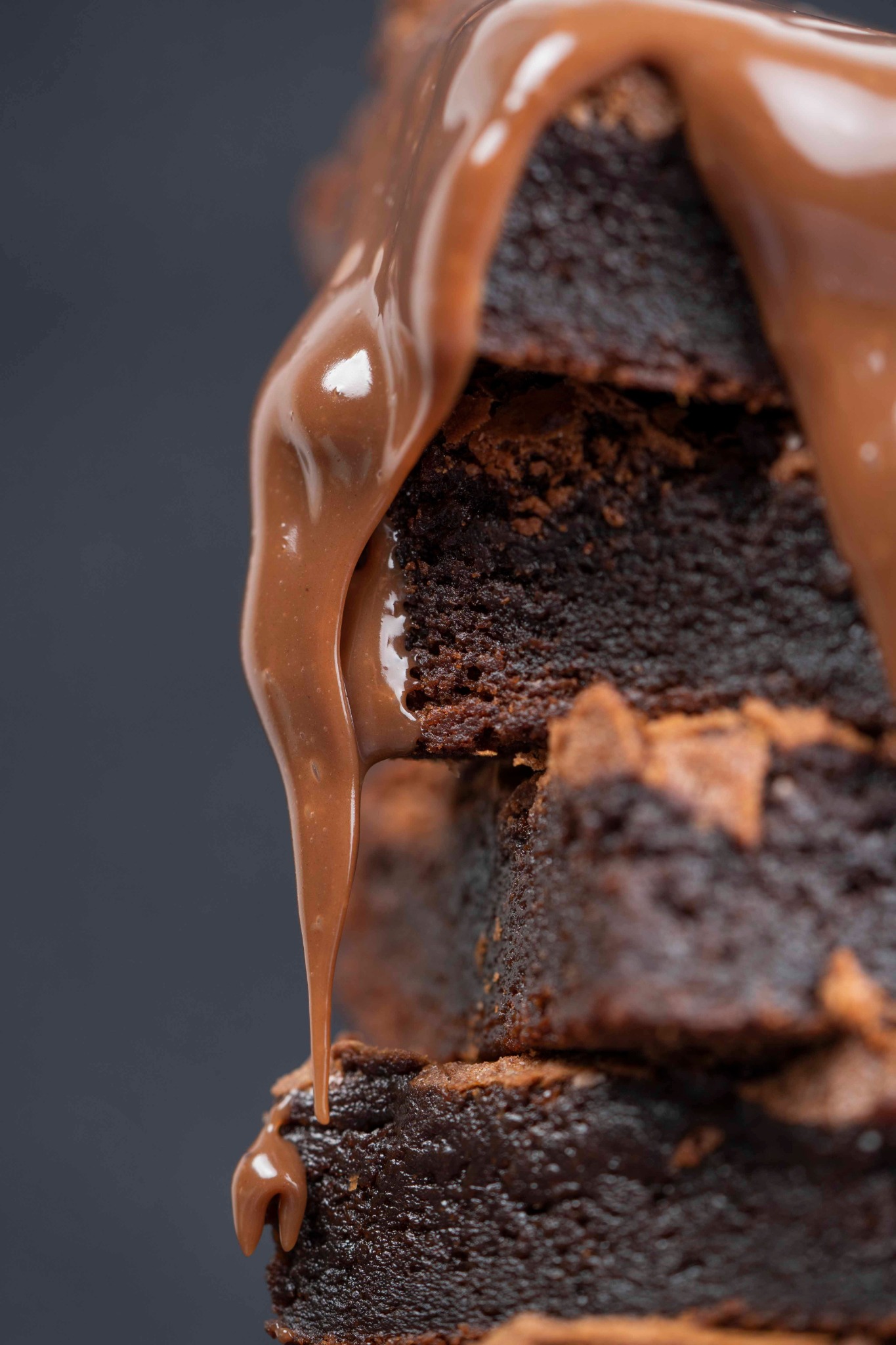 Chocolate cake with glossy chocolate